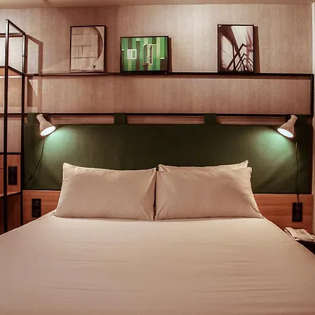 Ibis Bastille Opera Hotel Parigi