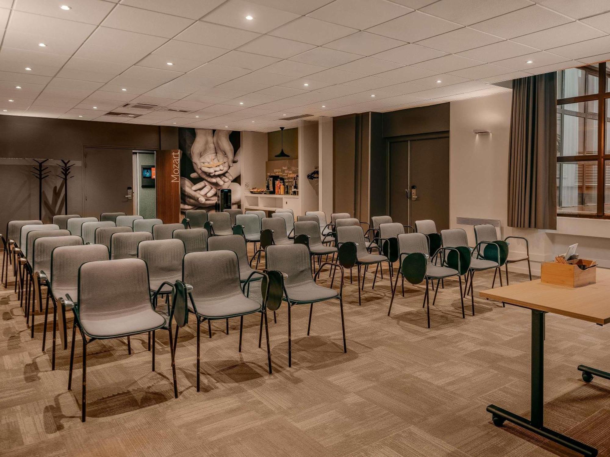 Ibis Bastille Opera Hotel 3*
