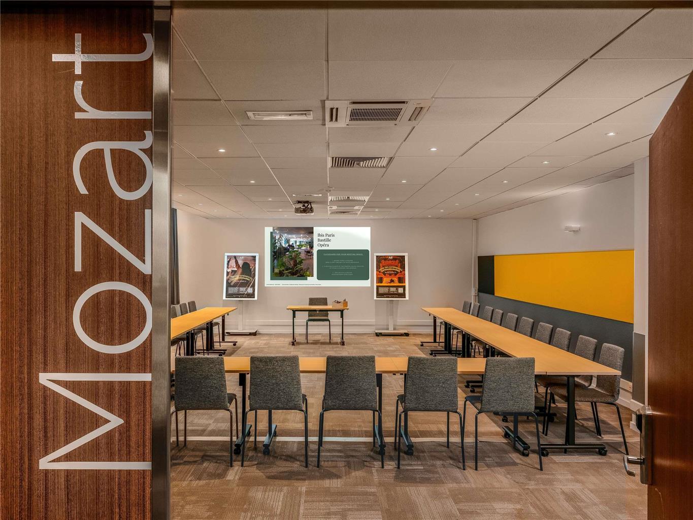 Ibis Bastille Opera Hotel 3*