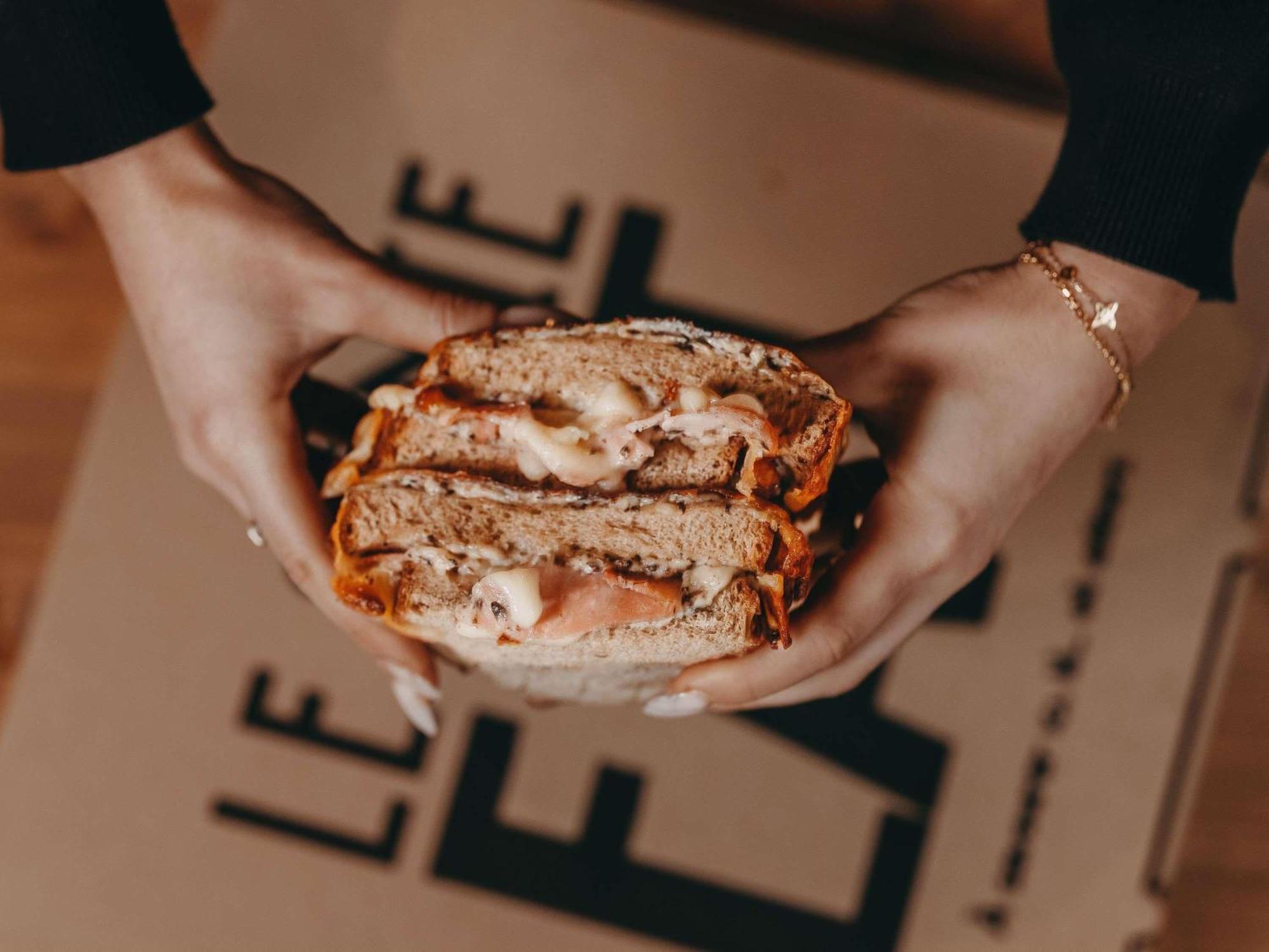 Ibis Bastille Opera 3*